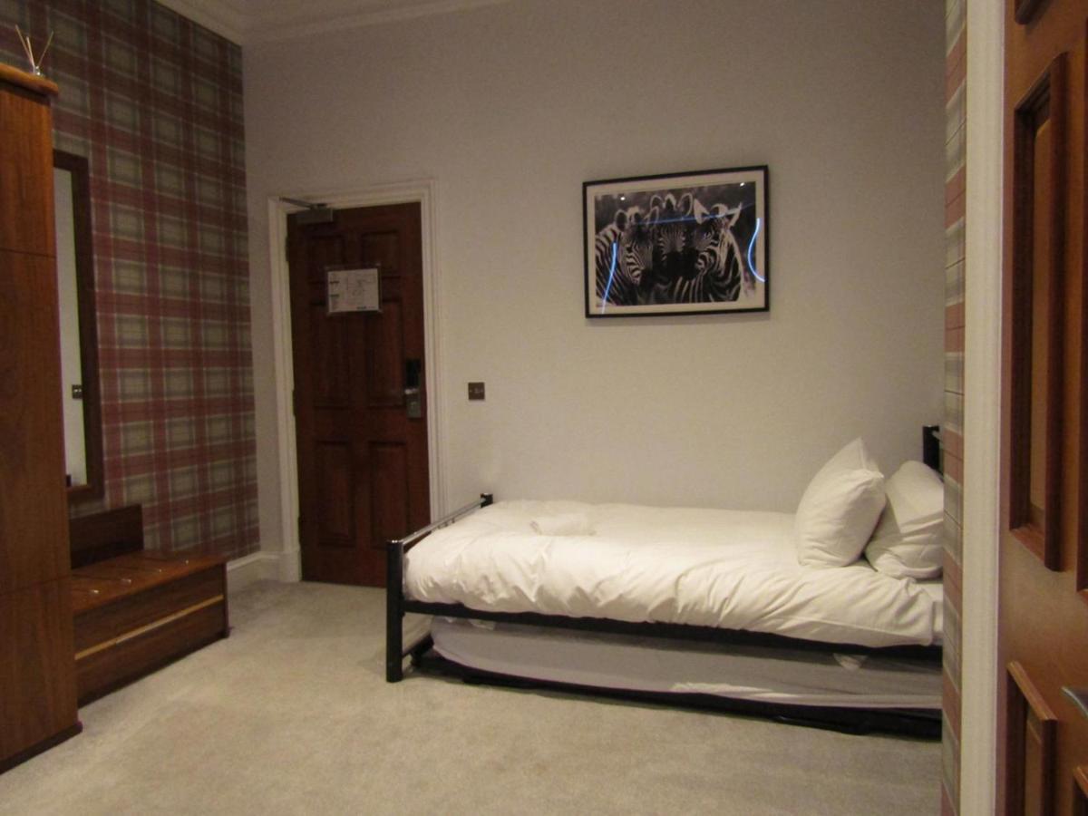 The Craigie Hotel Penicuik Luaran gambar