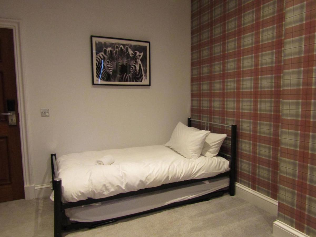 The Craigie Hotel Penicuik Luaran gambar
